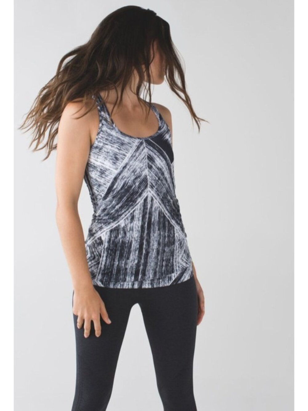 Lululemon Racerback Heat Wave Tank Womens 10 Pattern Built in Bra